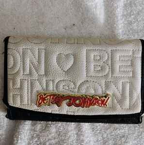 Betsey Johnson wallet